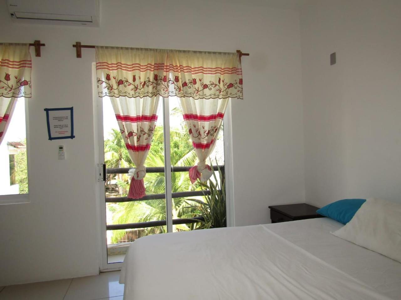 Brisamar Guesthouse Puerto Escondido  Dış mekan fotoğraf